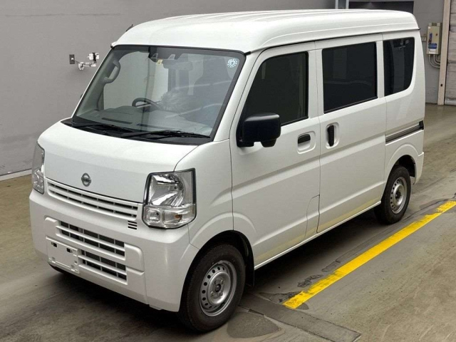 NISSAN CLIPPER VAN 2022