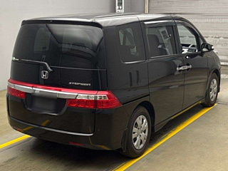HONDA STEP WAGON 2009