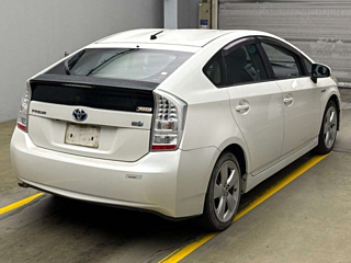 TOYOTA PRIUS 2010
