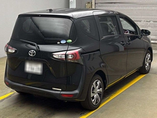 TOYOTA SIENTA 2019