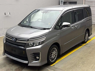 TOYOTA VOXY 2016
