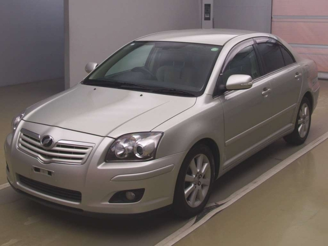 TOYOTA AVENSIS SEDAN 2009
