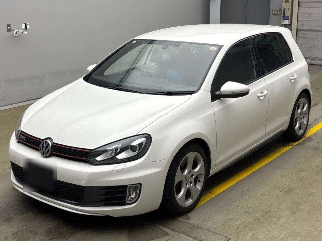VOLKSWAGEN GOLF 2011