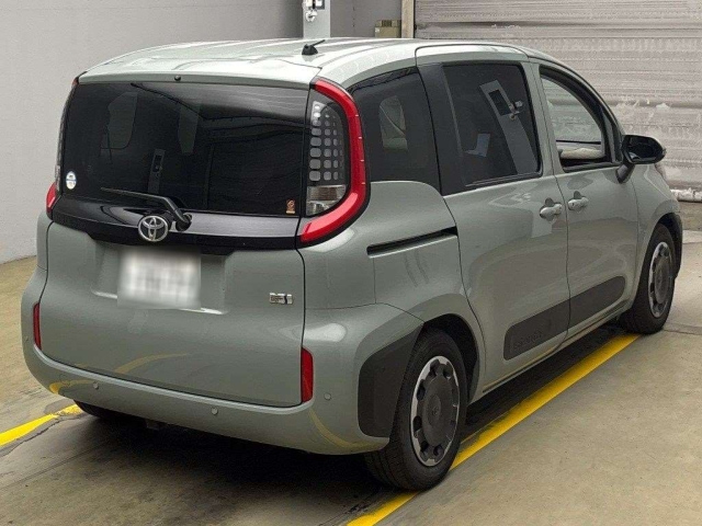 TOYOTA COROLLA FIELDER 2023
