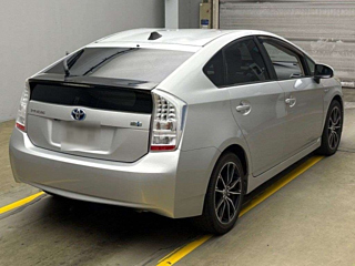 TOYOTA PRIUS 2010