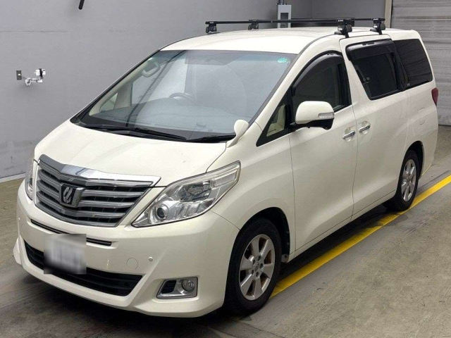 TOYOTA ALPHARD 2013