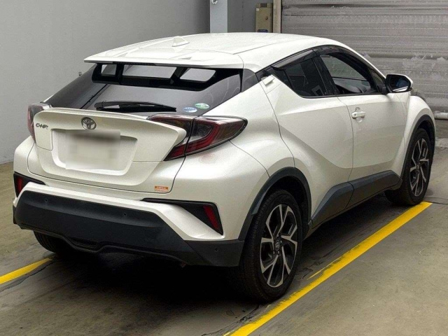 TOYOTA C-HR 2016