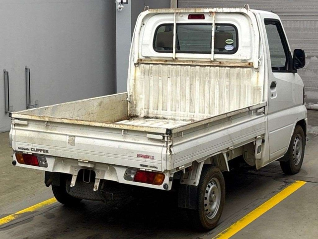 NISSAN CLIPPER TRUCK 2009