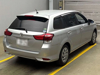 TOYOTA COROLLA FIELDER 2017