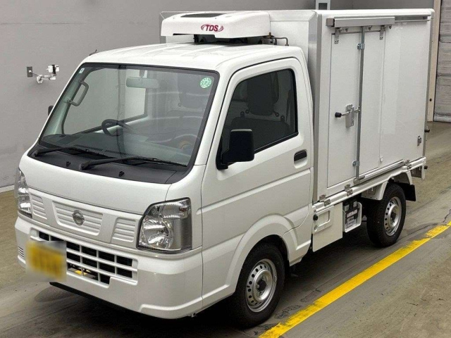 NISSAN CLIPPER TRUCK 2024