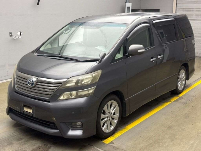 TOYOTA VELLFIRE 2010