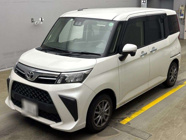 TOYOTA ROOMY 2023
