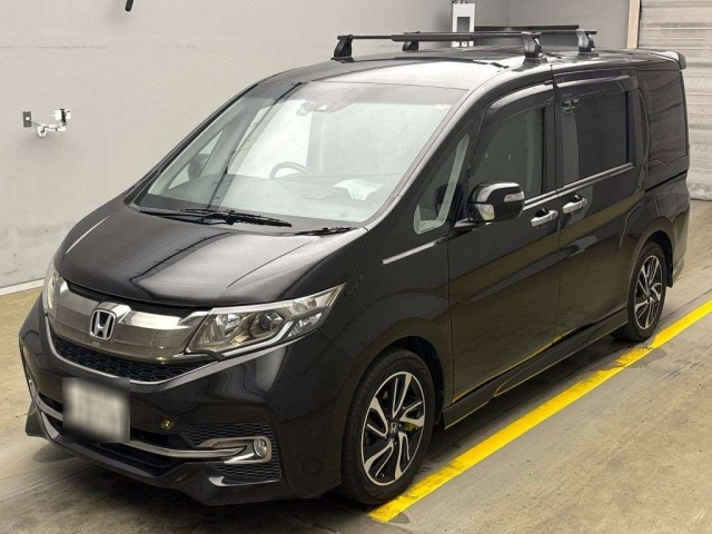 HONDA STEP WAGON 2017