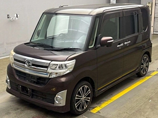 DAIHATSU TANTO 2015