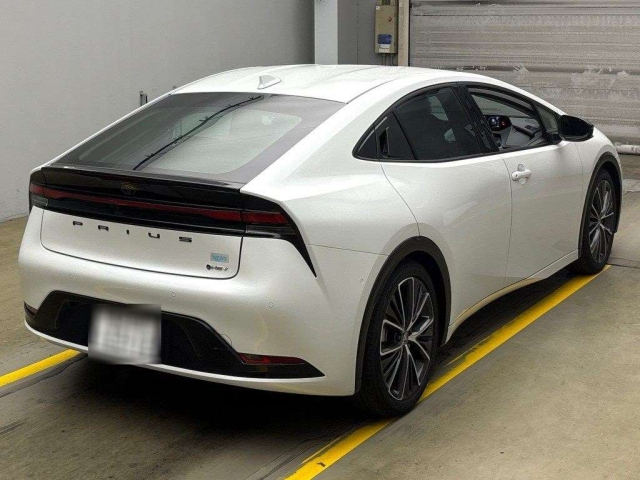 TOYOTA PRIUS 2023