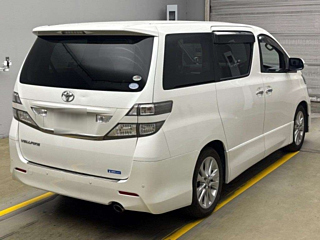 TOYOTA VELLFIRE 2009