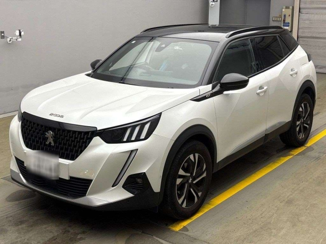 PEUGEOT 2008 2021