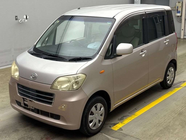 DAIHATSU TANTO EXE 2010