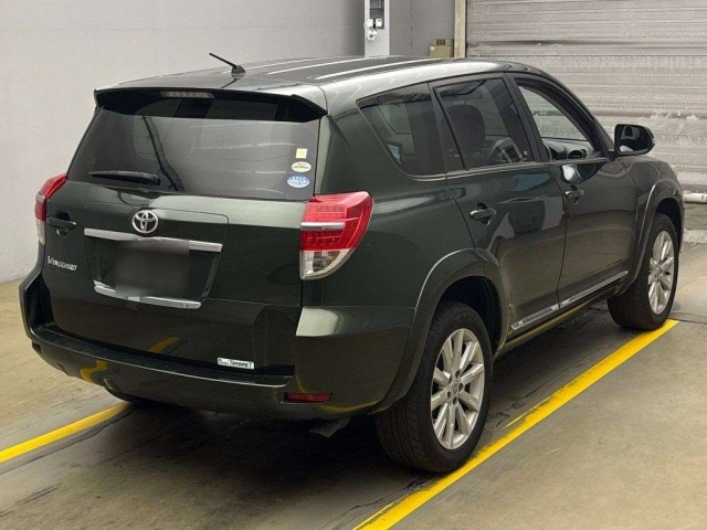TOYOTA VANGUARD 2010