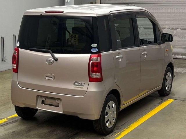 DAIHATSU TANTO EXE 2010