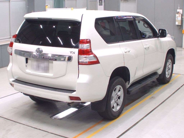 TOYOTA LAND CRUISER PRADO 2016