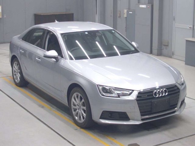 AUDI A4 2016