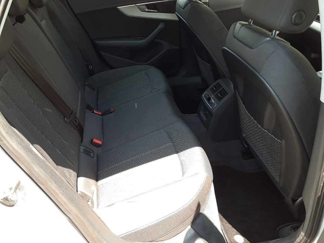AUDI A4 2016