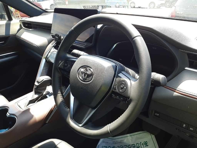 TOYOTA HARRIER 2025