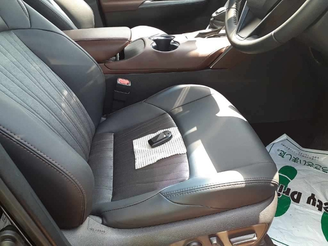 TOYOTA HARRIER 2025