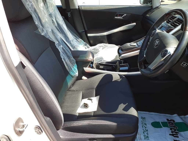 TOYOTA SAI 2016