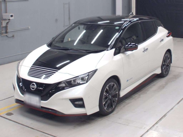 NISSAN LEAF 2021
