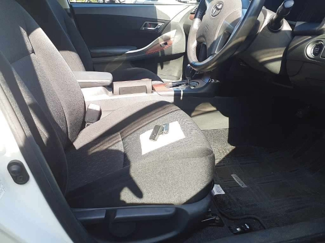 TOYOTA ALLION 2010