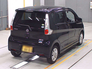 NISSAN DAYZ 2013