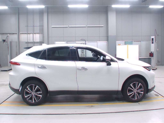 TOYOTA HARRIER 2024