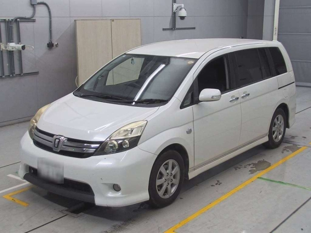TOYOTA ISIS 2012