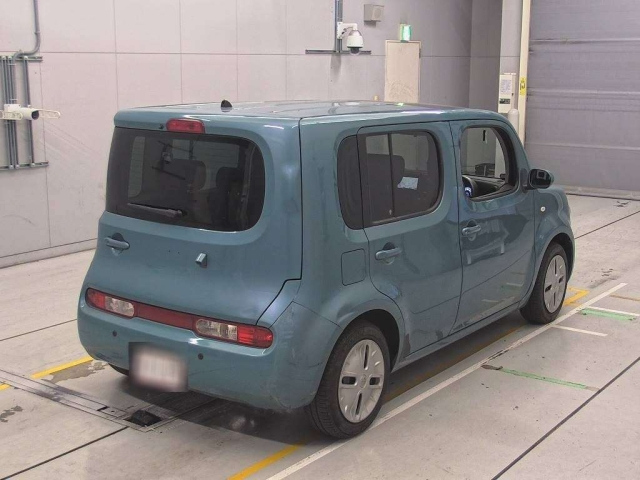 NISSAN CUBE 2010