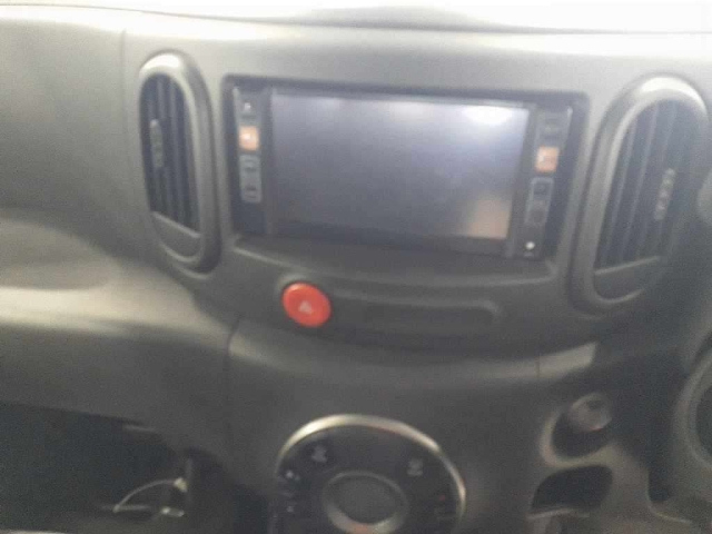 NISSAN CUBE 2010