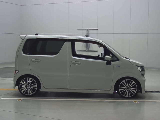 MAZDA FLAIR 2018