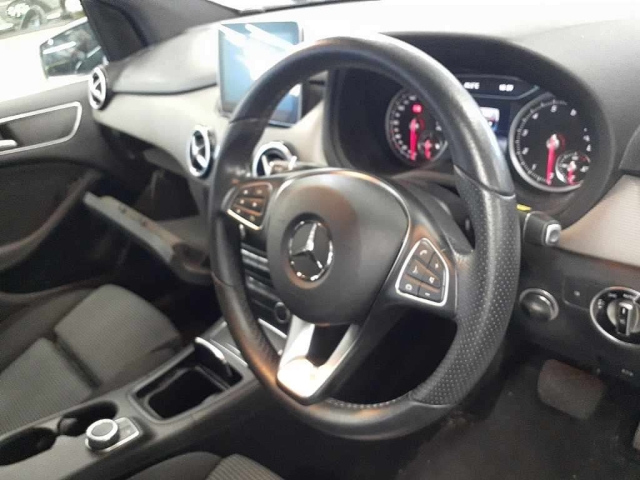 MERCEDES BENZ B CLASS 2016