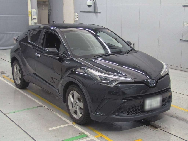 TOYOTA C-HR 2018