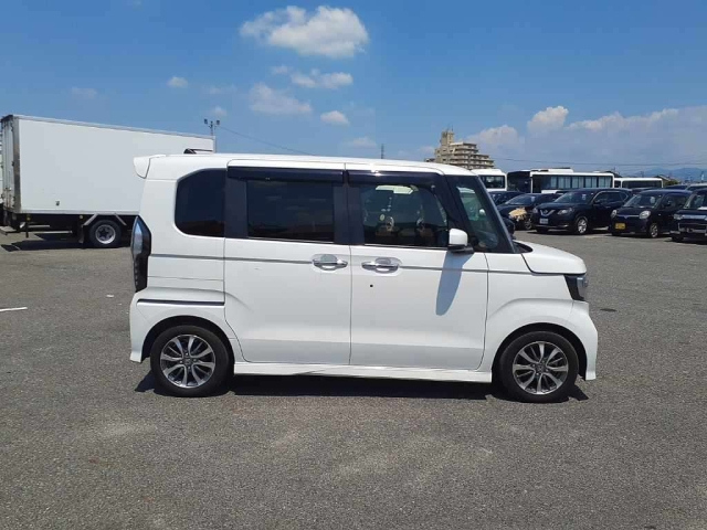 HONDA N BOX 2022