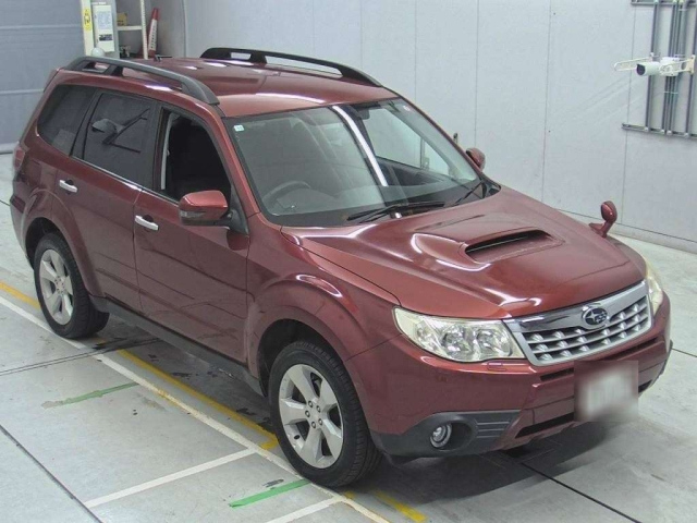 SUBARU FORESTER 2012