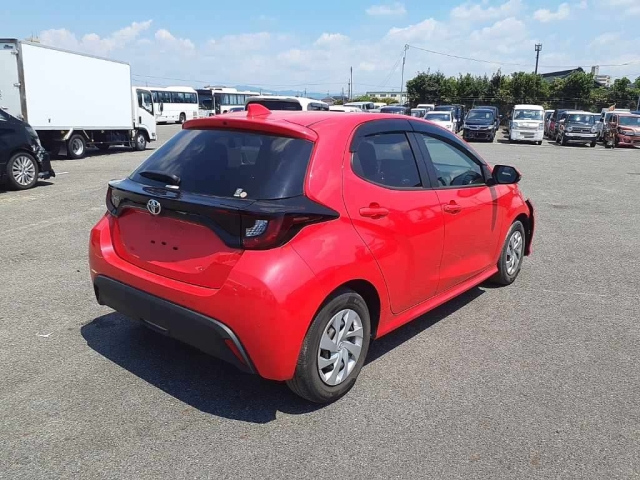 TOYOTA YARIS 2021