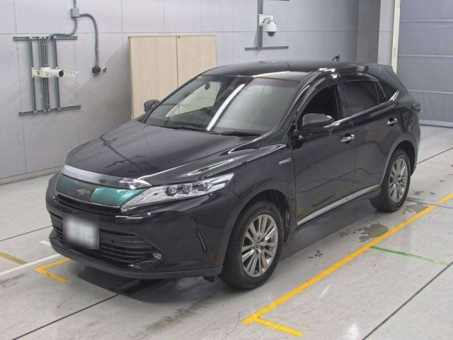 TOYOTA HARRIER 2019