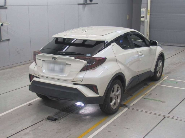 TOYOTA C-HR 2019
