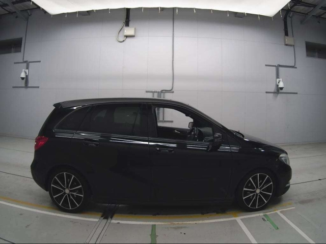 MERCEDES BENZ B CLASS 2012