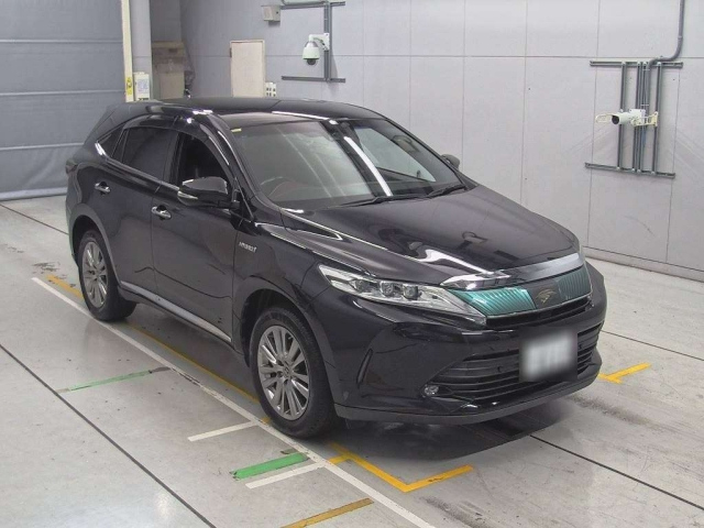 TOYOTA HARRIER 2019