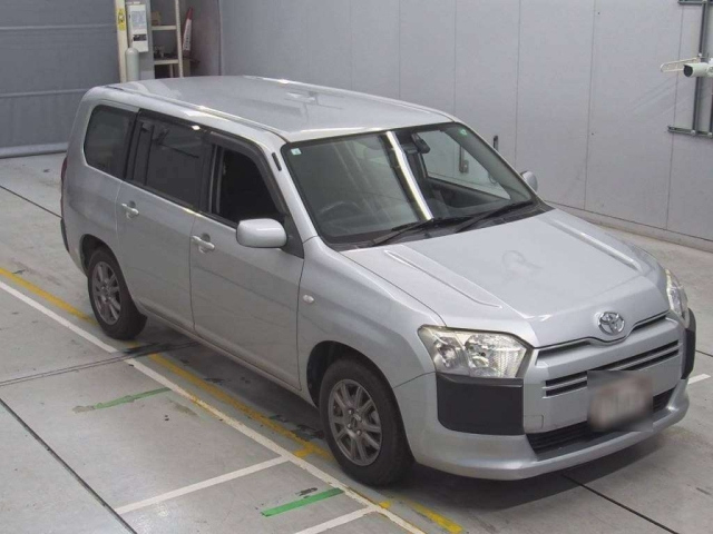 TOYOTA PROBOX 2017