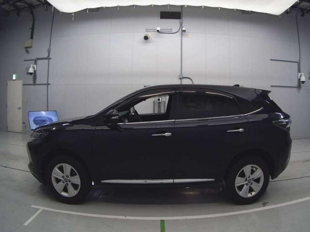 TOYOTA HARRIER 2014