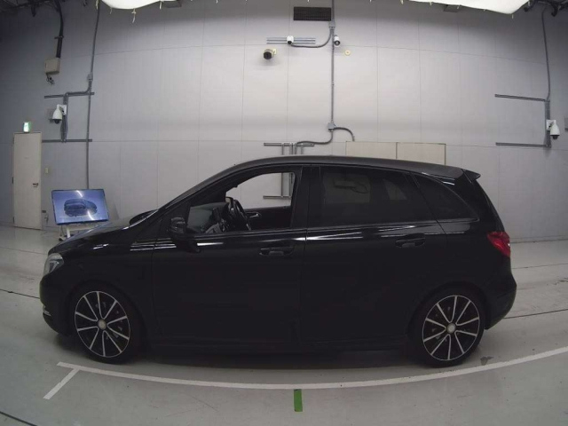 MERCEDES BENZ B CLASS 2012
